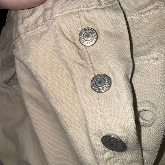 Levi's 501 Men’s Button-Fly Khaki Denim Jeans - Picture 7 of 7